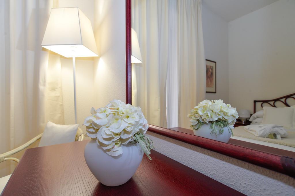 Lido Palace Hotel ซานตา มาร์เกอริตา ลีกูเร ภายนอก รูปภาพ